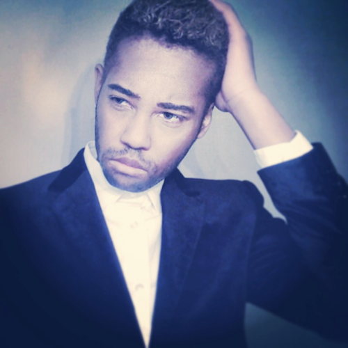 Monsieur Adi - What's Going On Feat. A*M*E