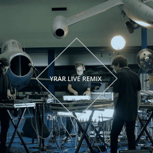 Club Cheval Play Their New Track "YRAR" Live In New Video